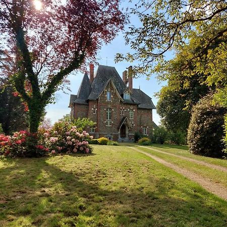 Le Manoir Des Rochers Bouere Kültér fotó