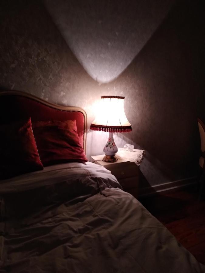 Le Manoir Des Rochers Bouere Kültér fotó